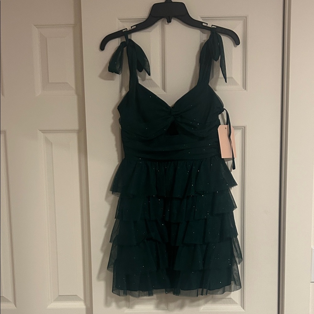 Dark Green Ruffled Hoco Dress